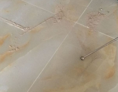 灌南瓷砖空鼓维修公司分享粘合剂选择不当在瓷砖铺贴过程中可能导致以下问题